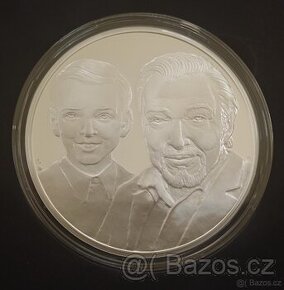 Stříbrná pětiuncová medaile Karel Gott, číslo 008