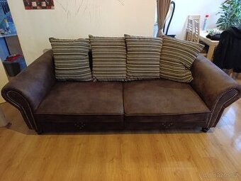 Gauč, křeslo a taburet Asko