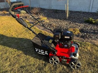 Zapůjčení benzínového vertikutátoru.