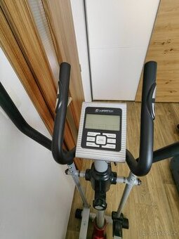 Eliptický trenažer