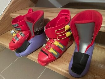 dětské lyžáky vel 24,5