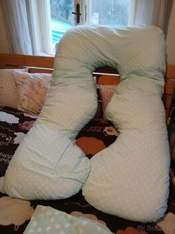 Kojící těhotenský polštář Alice