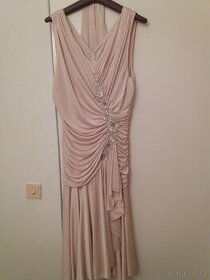 plesové šaty