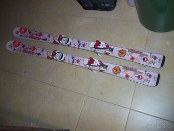 Juniorské carvingové lyže Rossignol 130 cm