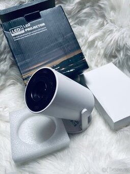 Projekce Smart HY320 PRO