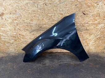 LEVÝ PŘEDNÍ BLATNÍK MERCEDES W164 C197