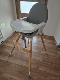 Jídelní stolička Kinderkraft Fini 2v1
