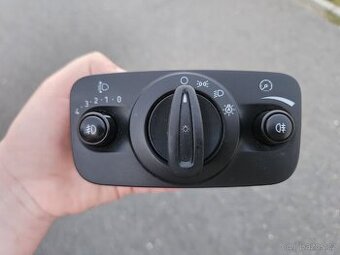 Přepínač ovladač světel