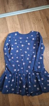 Dívčí šaty
