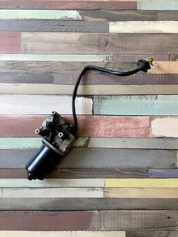 Přední Motorek Stěrače - Mercedes Benz C W203