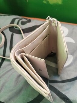 Peněženky značky ( LOVE MOSCHINO, CALVIN CLEIN.)