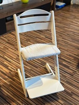 Rostoucí židle Jitro (bílá)