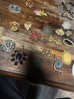 Broze zlaté,stříbrné