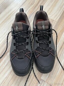 Cyklistické boty Specialized