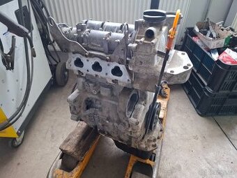 Prodám motor 1.2HTP  BZG  51kW, PO G.O. hlav,