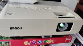 Projektor Epson EB-84