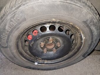 Prodám 4x disky s pneu 195/65 R15 5x112 cena za všechny