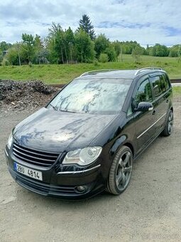VW Touran 1t2 2.0tdi 125kw DSG