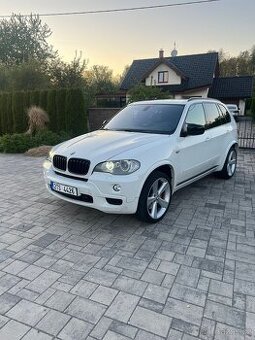 BMW X5 3.0sd M-Paket | 210 kW | 21” kola |