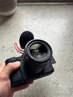 Sony FE 35 mm f/1.8 – TOP stav, záruka 2 roky