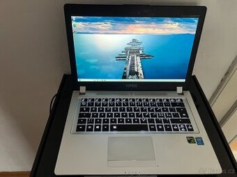 Schenker XMG C405, i7-4720HQ, 16GB, 250GB, 1TB - 1