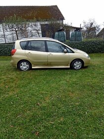 Toyota Corolla verso
