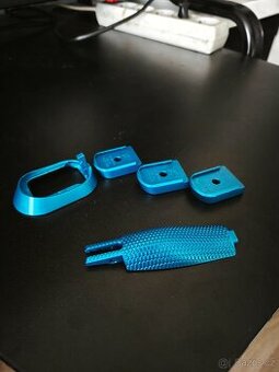 Lok Grips-Magwell, bodky, hřbet