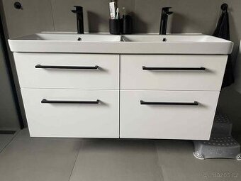 Koupelnová skříň včetně umyvadla 120cm šířka