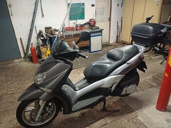 Yamaha x city 250 i