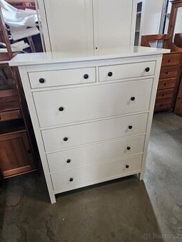 KOMODA IKEA HEMNES V LESKU