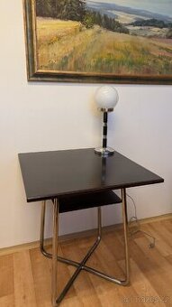 Funkcionalismus / Art Deco - stůl a lampa - starožitné