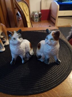 porcelánové sošky zvířat