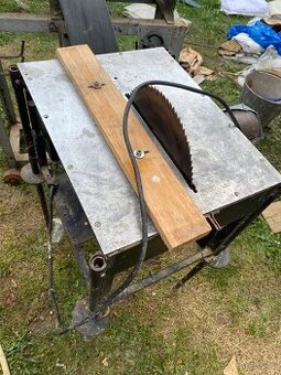 stolní okružní pila, cirkulárka