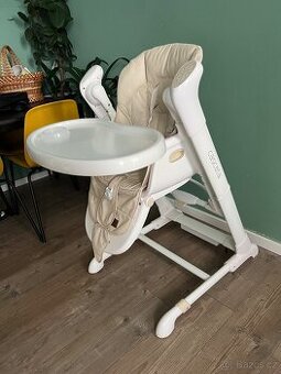 Prodám dětské křeslo/houpačku Carello Cascade, bílo-béžová