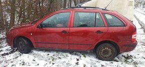 Škoda Fabia 1.4 - veškeré díly z vozu