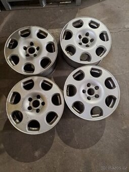 Alu kola originál Audi 16