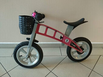 REZERVOVÁNO - Odrážedlo First bike - růžové