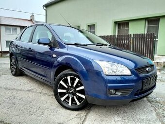 Ford Focus Sedan 1.6i 74kW rok 2008 naj.142tis. NOVÁ STK