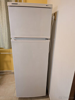 Daruji za odvoz lednici s mrazákem