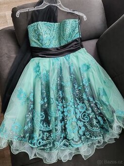 Společenské šaty vel.38