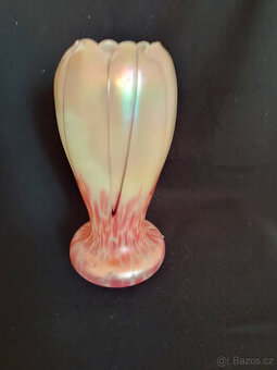 secesní váza Loetz