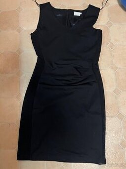 Oblečení z vyřazeného šatníku