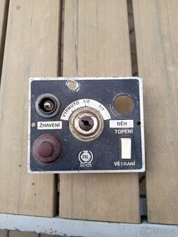 Ovládací panel topení Tatra 148, Tatra 813
