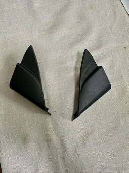 Vnitřní kryt zrcátka trojúhelník dveří (L+P)Camry XV70-75