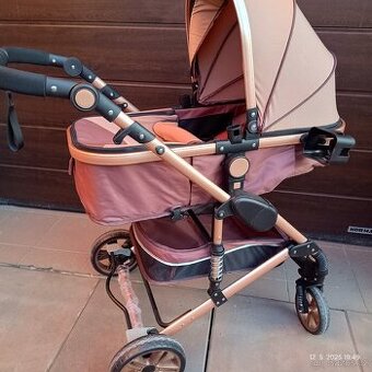 Nový Alu kočárek sleva