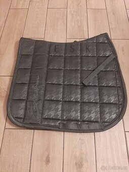 Eskadron sede podsedlovky