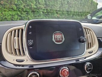Fiat 500 facelift - rádio Uconnect 7 palců