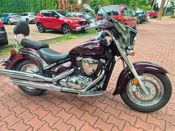 7000 km suzuki intruder C 800