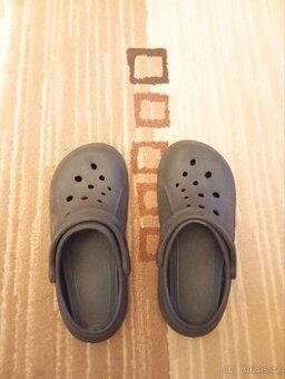 Crocsy černé unisex velikost 35 jako nové