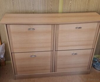 Vyklápěcí botník + zrcadlo